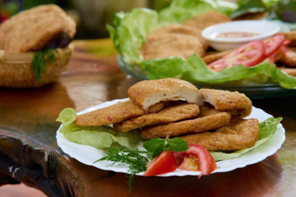 chả cá trích, chả cá trích nguyên chất, chả cá biển, chả cá không bột, chả cá mềm ngon, chả cá trích chiên, chả cá trích kho tiêu, món ngon từ chả cá trích, chả cá bà rịa vũng tàu, chả cá truyền thống